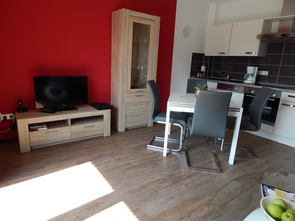 Aparthotel Ohlenforst Vis A Vis Wassenberg Camera foto